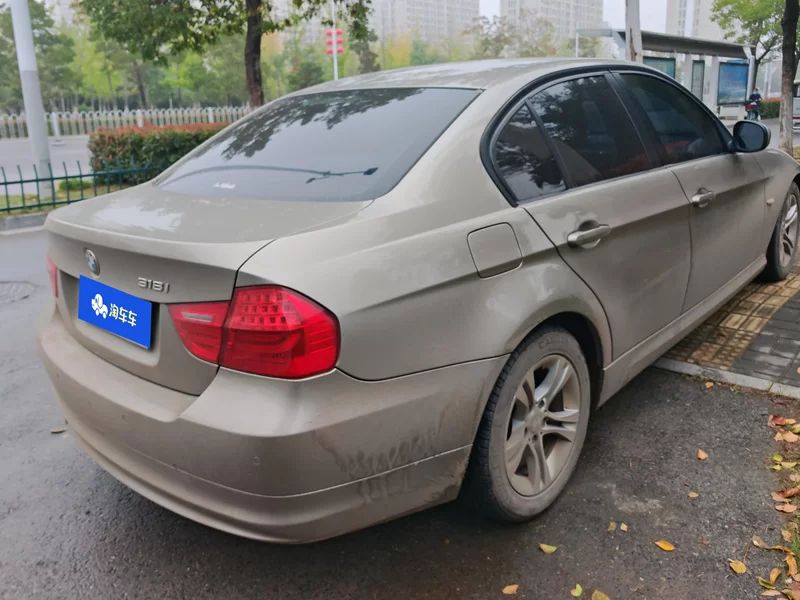 BMW 3 Series (Imported) 2012 car image #3