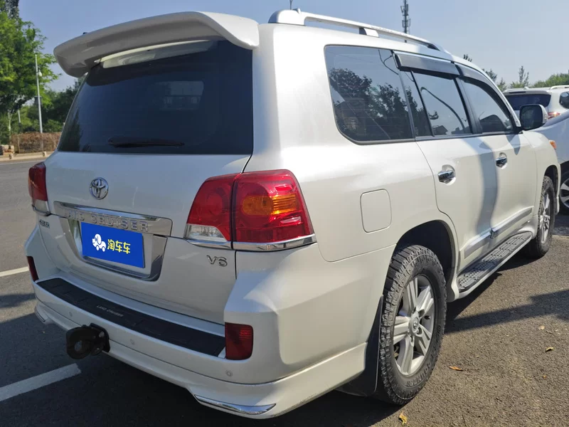 丰田 兰德酷路泽 2015 汽车图片 #3