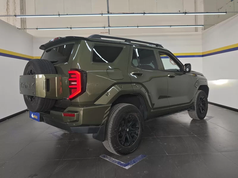 Tank 400 2024 car image #3