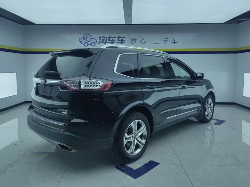 Ford Edge 2018 immagine di auto #3