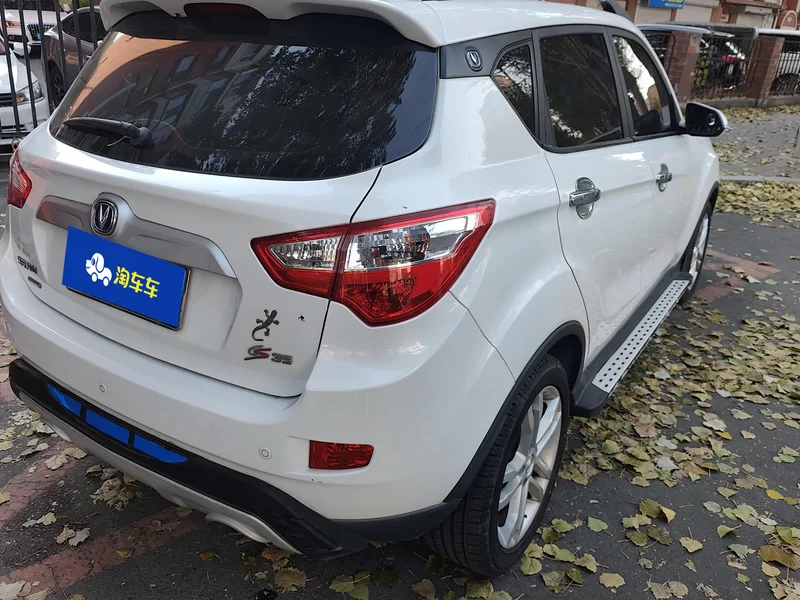 Changan CS35 2017 car image #3
