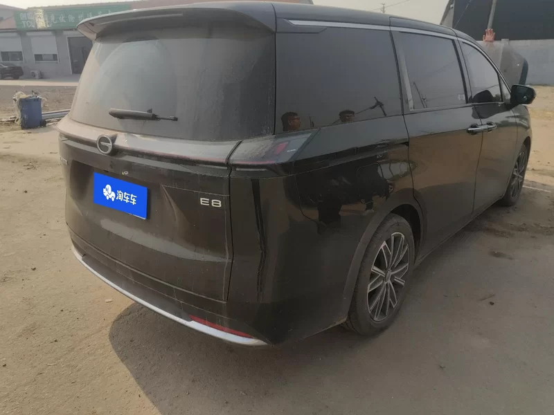 GAC Trumpchi E8 2024 #3 GAC Trumpchi E8 2024 car image #3