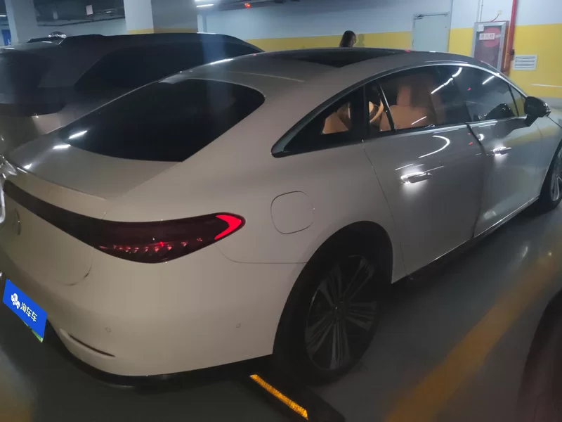 Mercedes-Benz EQS Class 2022 car image #3