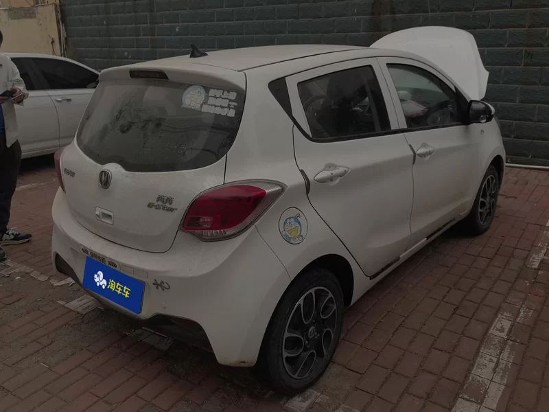 Changan BenBen E-Star 2022 image de voiture #3