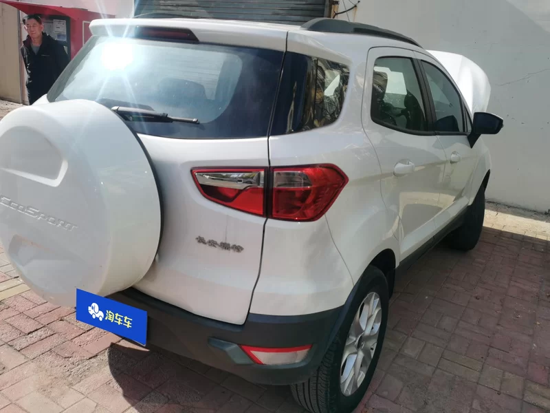 Ford EcoSport 2015 изображение автомобиля #3