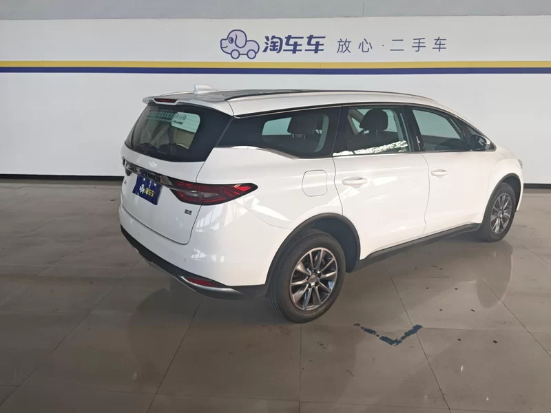 GEELY JiaJi 2025 car image #3
