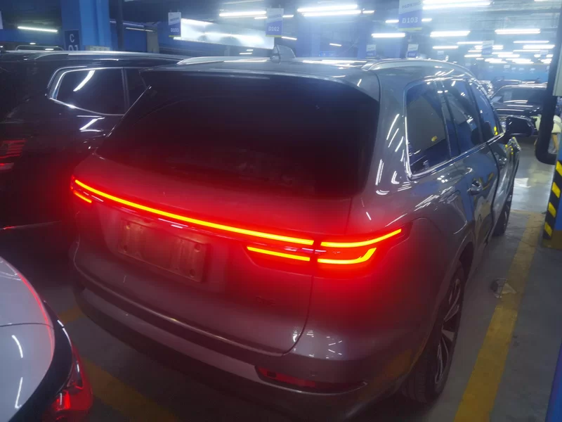 理想汽车 理想ONE 2021 汽车图片 #3