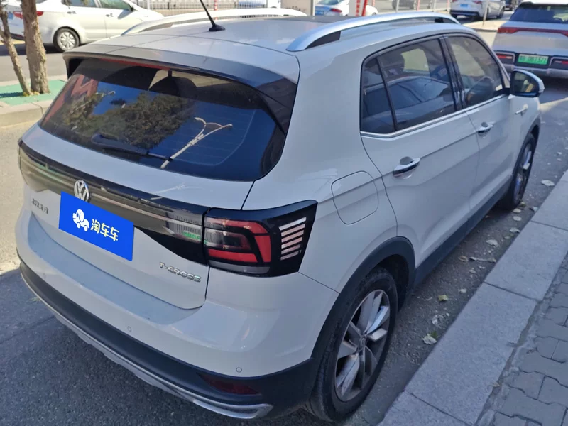 Volkswagen T-Cross 2020 #3 Volkswagen T-Cross 2020 car image #3