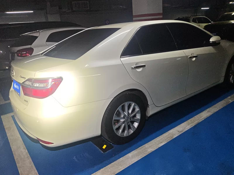 Toyota 2016 car image #3