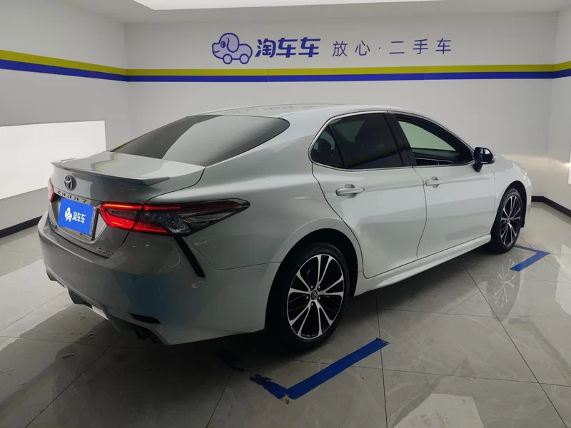 丰田 凯美瑞 2019 汽车图片 #3