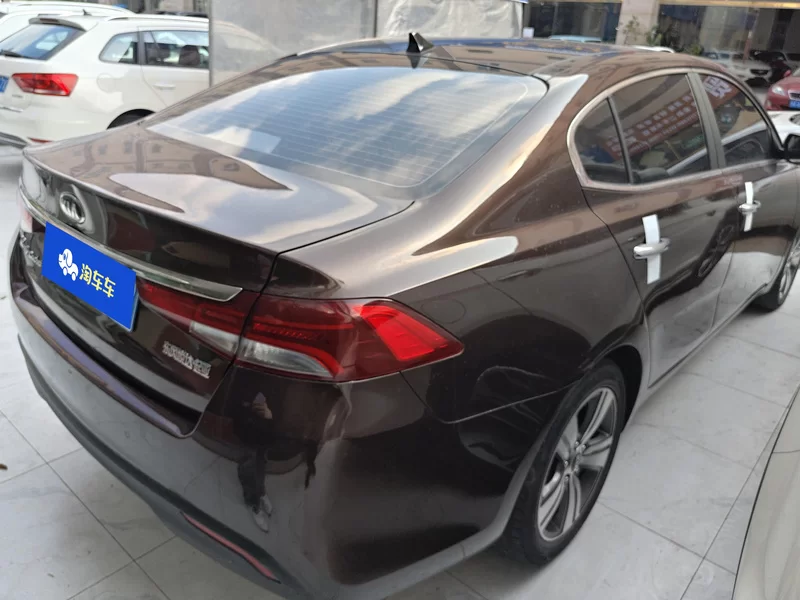 Kia K5 2018 imagen de coche #3