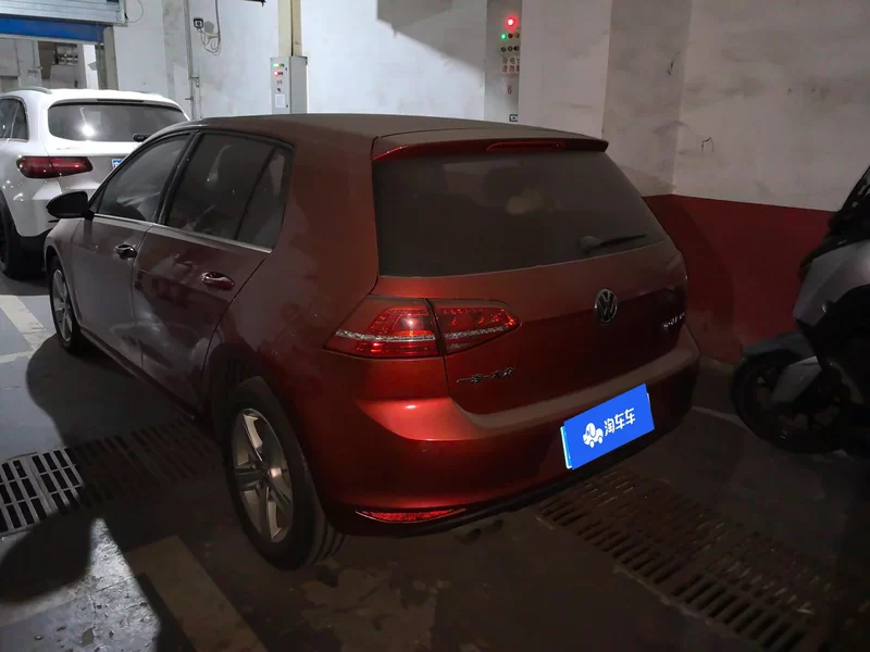 Volkswagen Golf 2015 car image #3