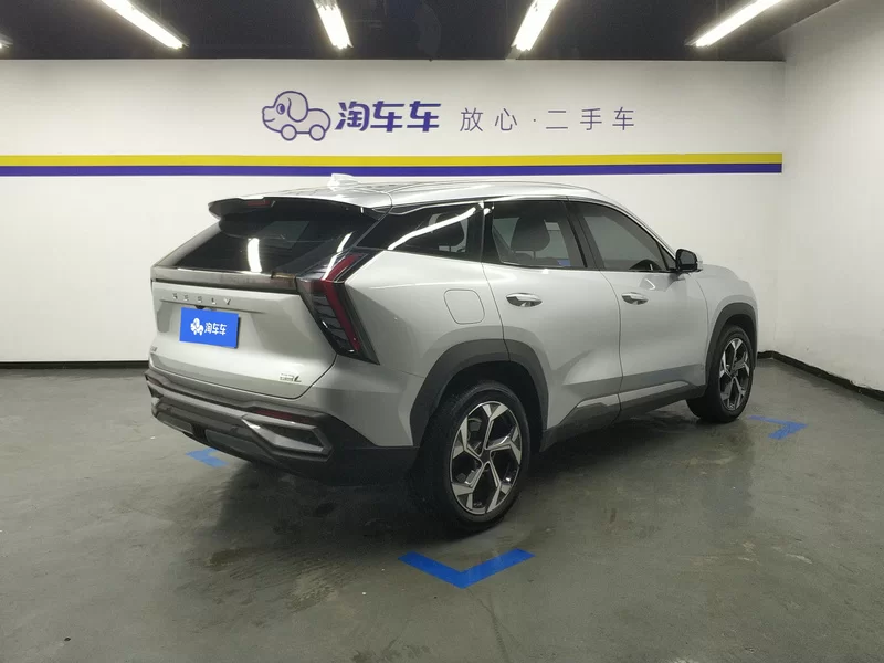 GEELY Boyue L 2025 car image #3