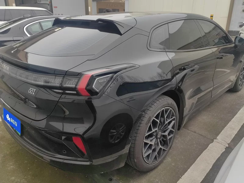 Zeekr 2025 car image #3