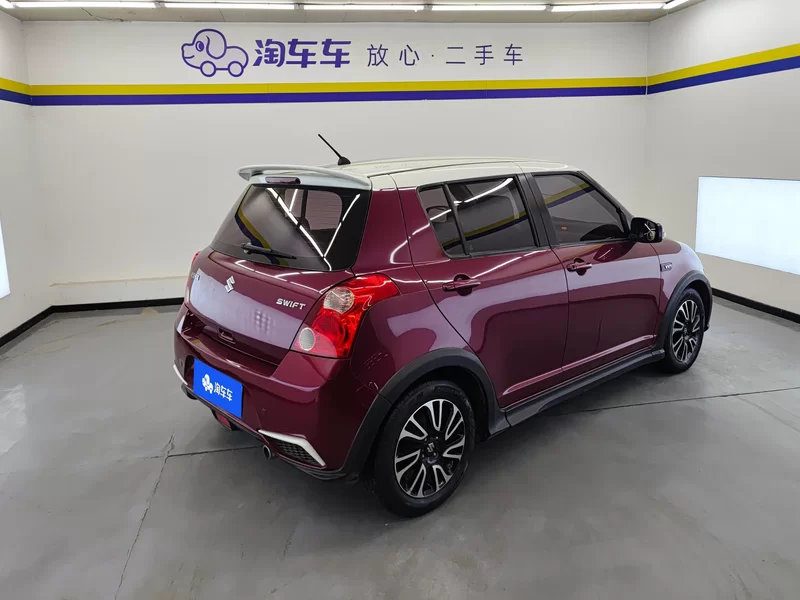 Suzuki Swift 2018 car image #3