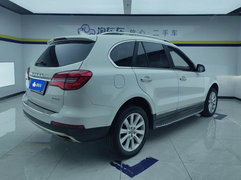 Haval H8 2016 #3 Haval H8 2016 car image #3
