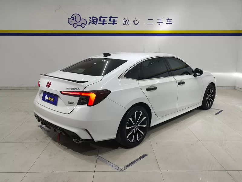 Honda INTEGRA 2022 car image #3