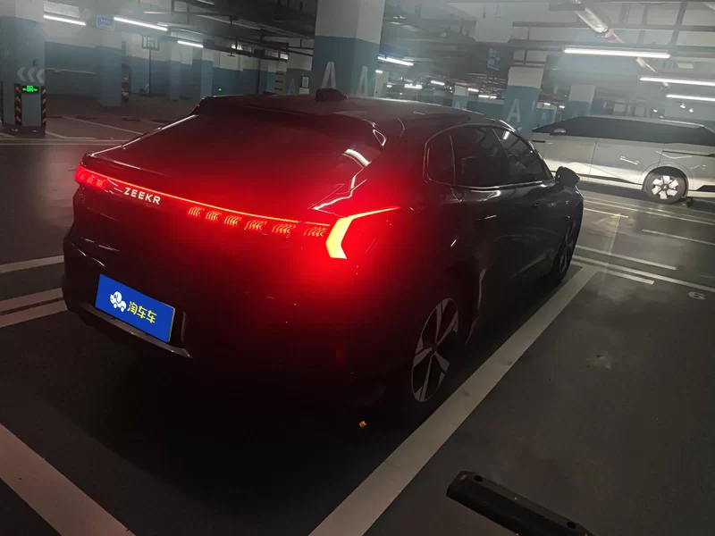 Zeekr 2023 car image #3