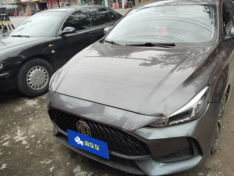 5 2022 imagen de coche #3