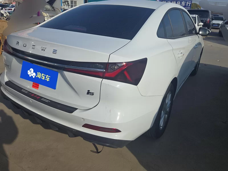Roewe i5 2024 #3 Roewe i5 2024 car image #3