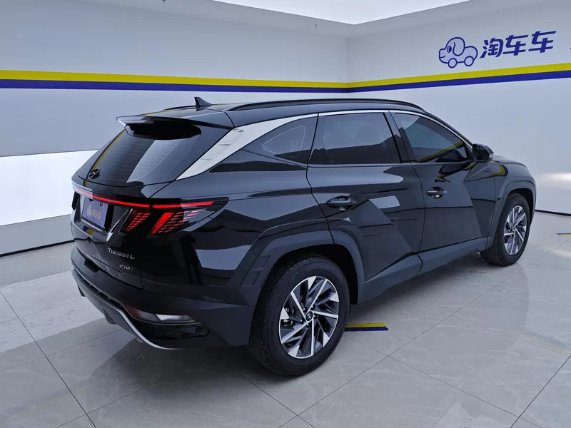 Hyundai Tucson 2023 car image #3