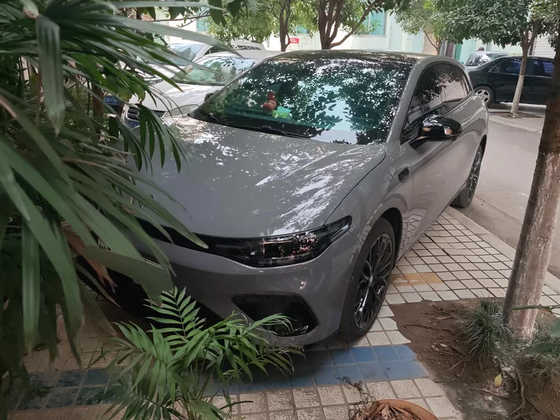 零跑汽车 零跑Lafa5 2025 汽车图片 #3