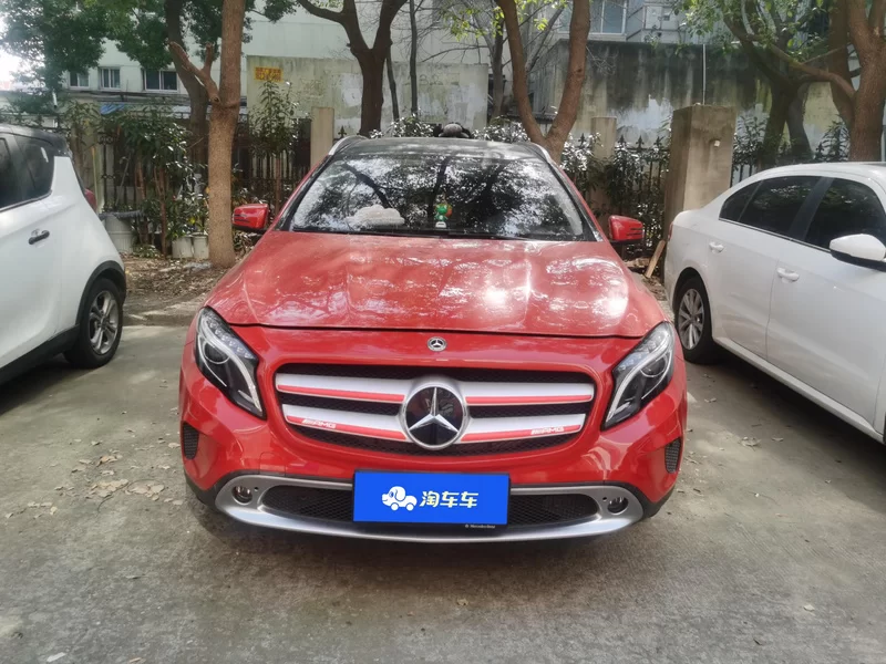 Mercedes-Benz GLA Class 2017 car image #3