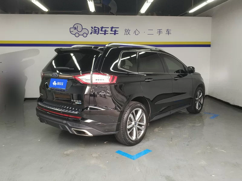 Ford Edge 2019 car image #3