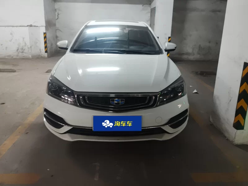 GEELY Emgrand 2018 car image #3