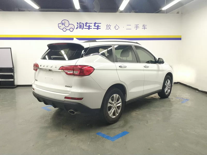 Haval M6 2020 #3 Haval M6 2020 صورة سيارة #3