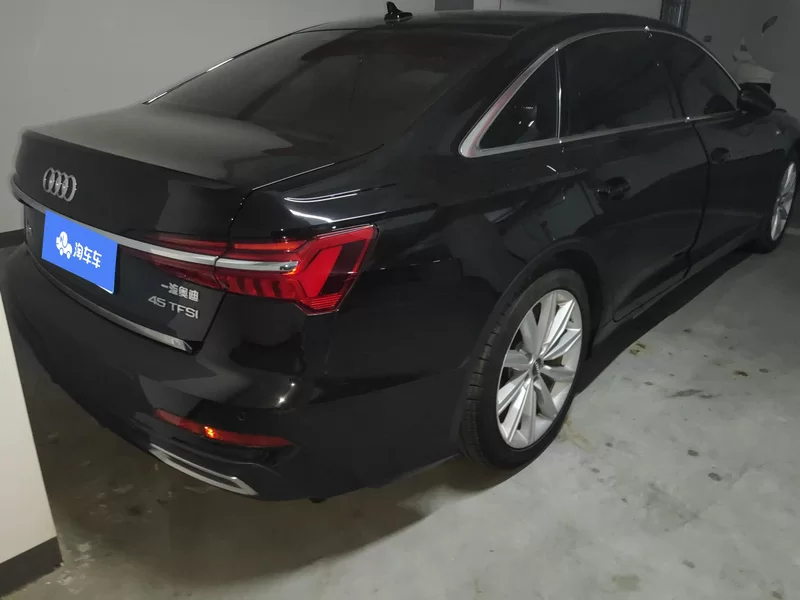 Audi A6L 2020 car image #3