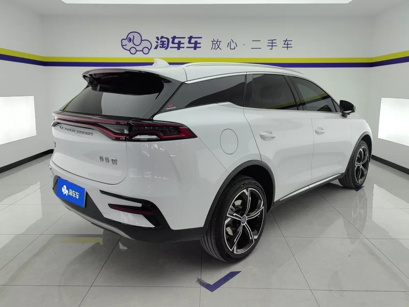 BYD 2023 #3 BYD 2023 immagine di auto #3