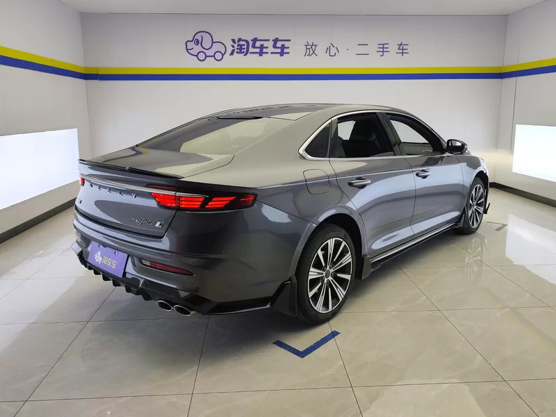 GEELY Preface 2025 car image #3
