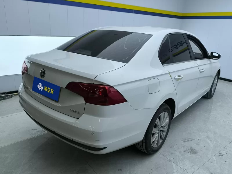 Volkswagen Bora 2023 car image #3