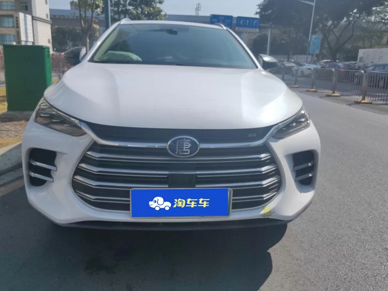 BYD Tang New Energy 2018 car image #3