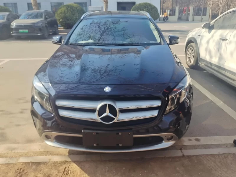 Mercedes-Benz GLA Class 2016 car image #3