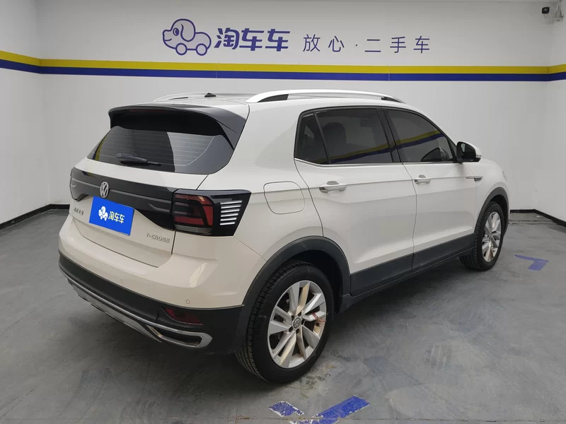 Volkswagen T-Cross 2020 car image #3