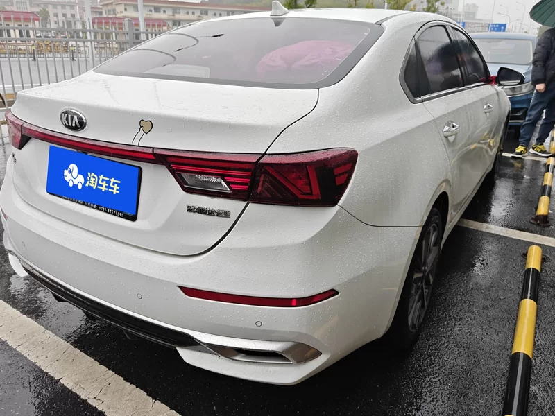 Kia K3 2021 car image #3