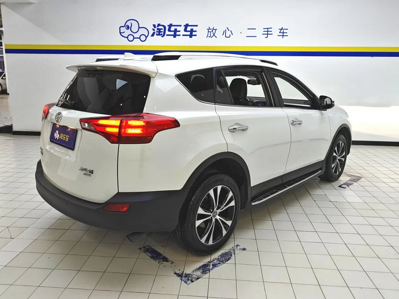 Toyota RAV4 2016 #3 Toyota RAV4 2016 car image #3