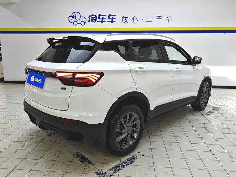 GEELY Coolray 2024 car image #3