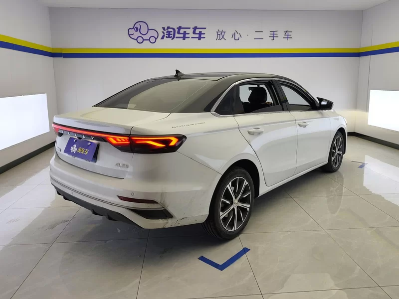 GEELY Emgrand 2023 #3 GEELY Emgrand 2023 car image #3