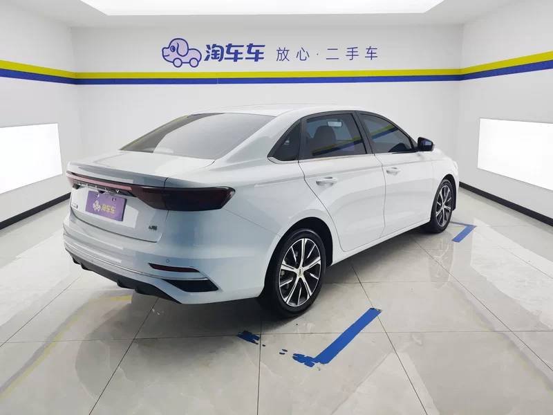 GEELY Emgrand 2023 car image #3