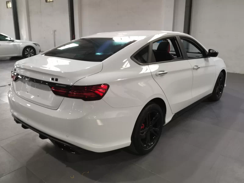 GEELY Binray 2022 immagine di auto #3