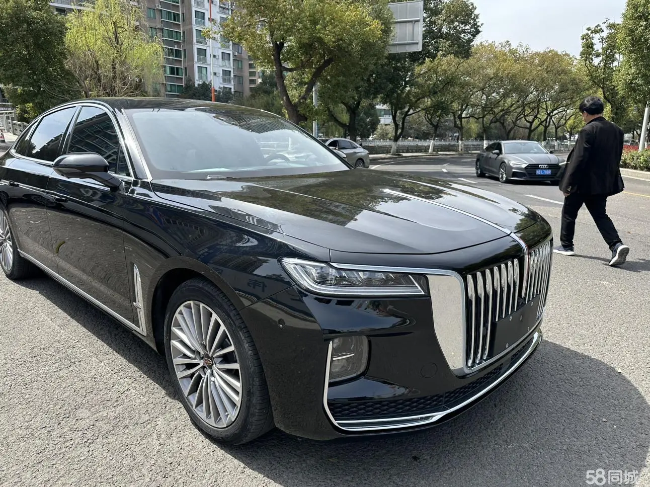 HongQi H9 2020 car image #3