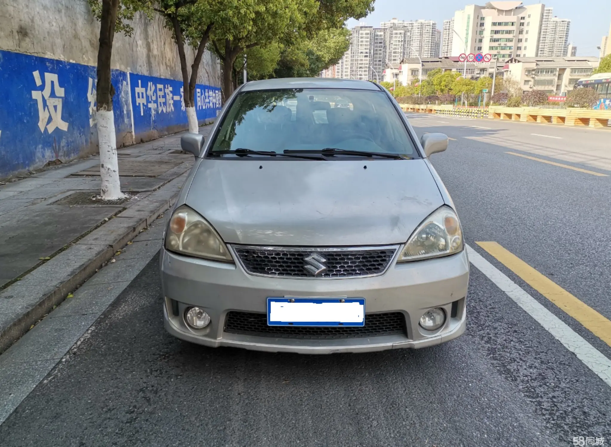 Suzuki Liana 2012 image de voiture #3