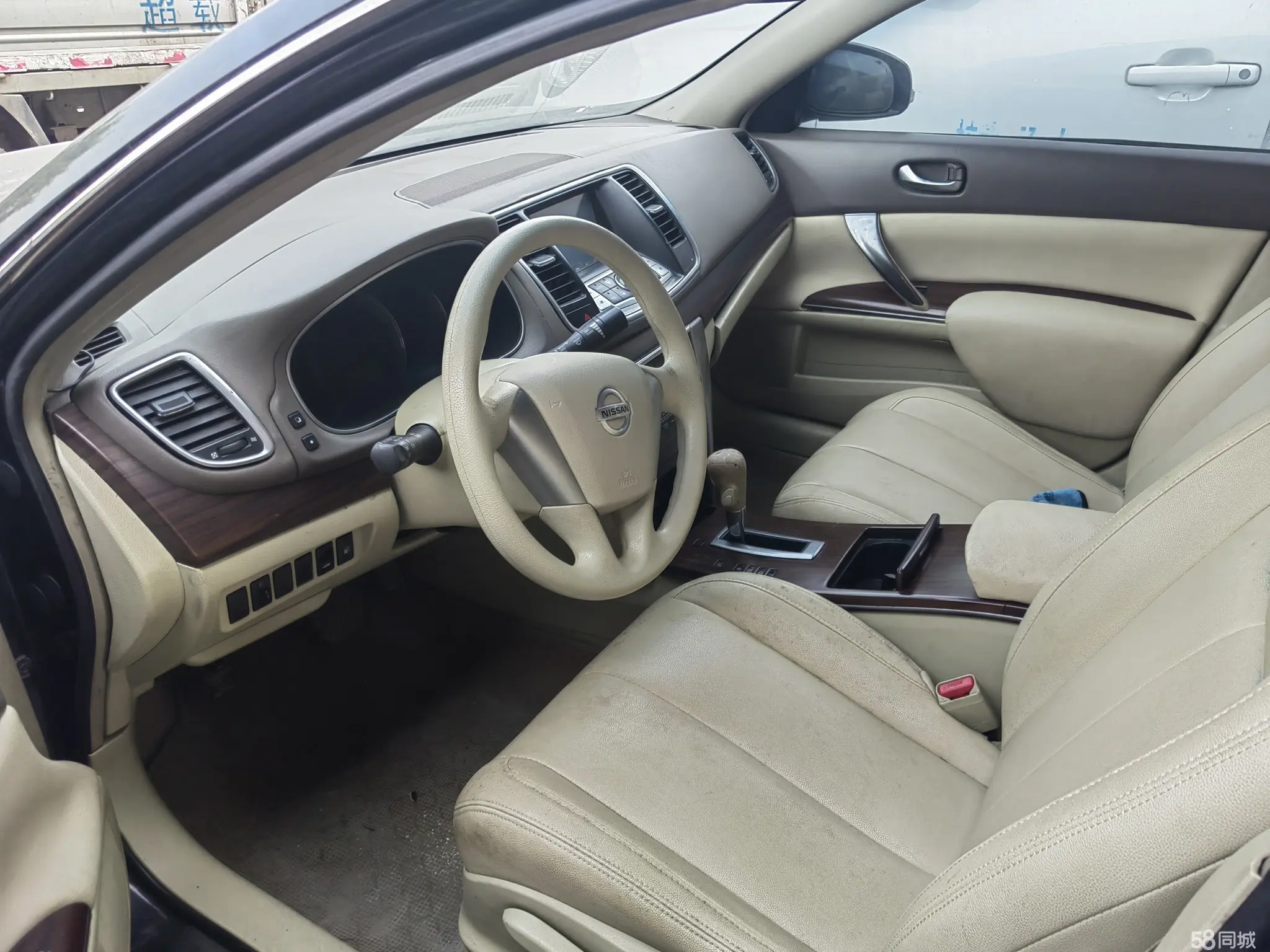 日产 日产GT-R 2009 汽车图片 #3