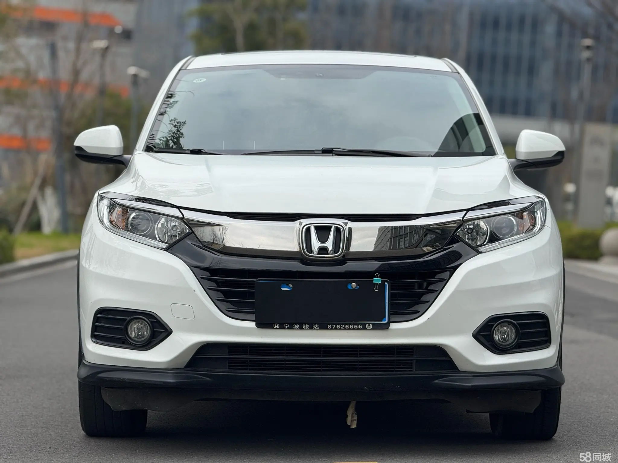 Honda VEZEL 2020 car image #3