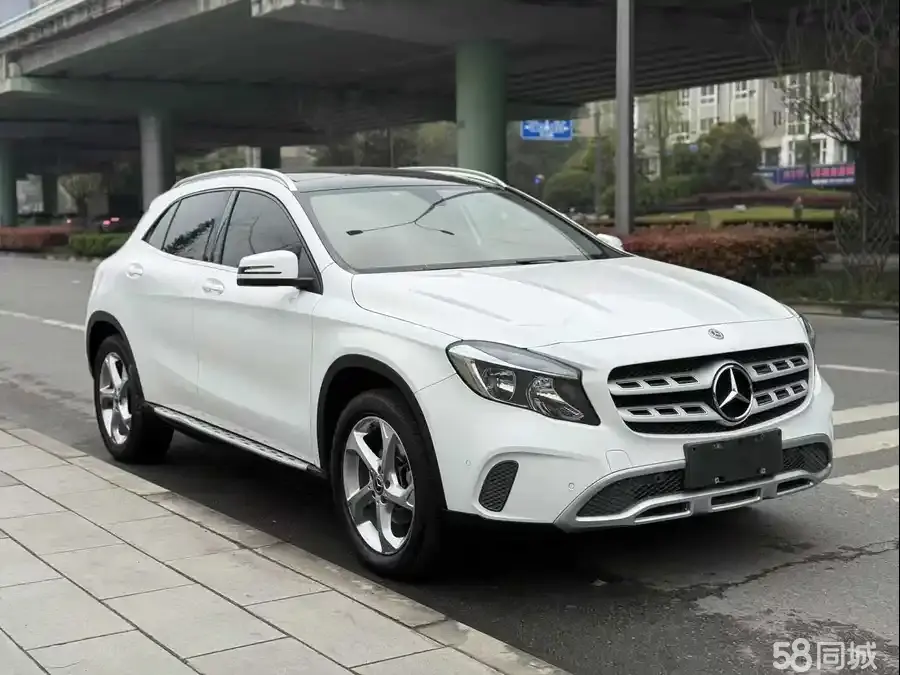 奔驰 奔驰GLA 2017 汽车图片 #3