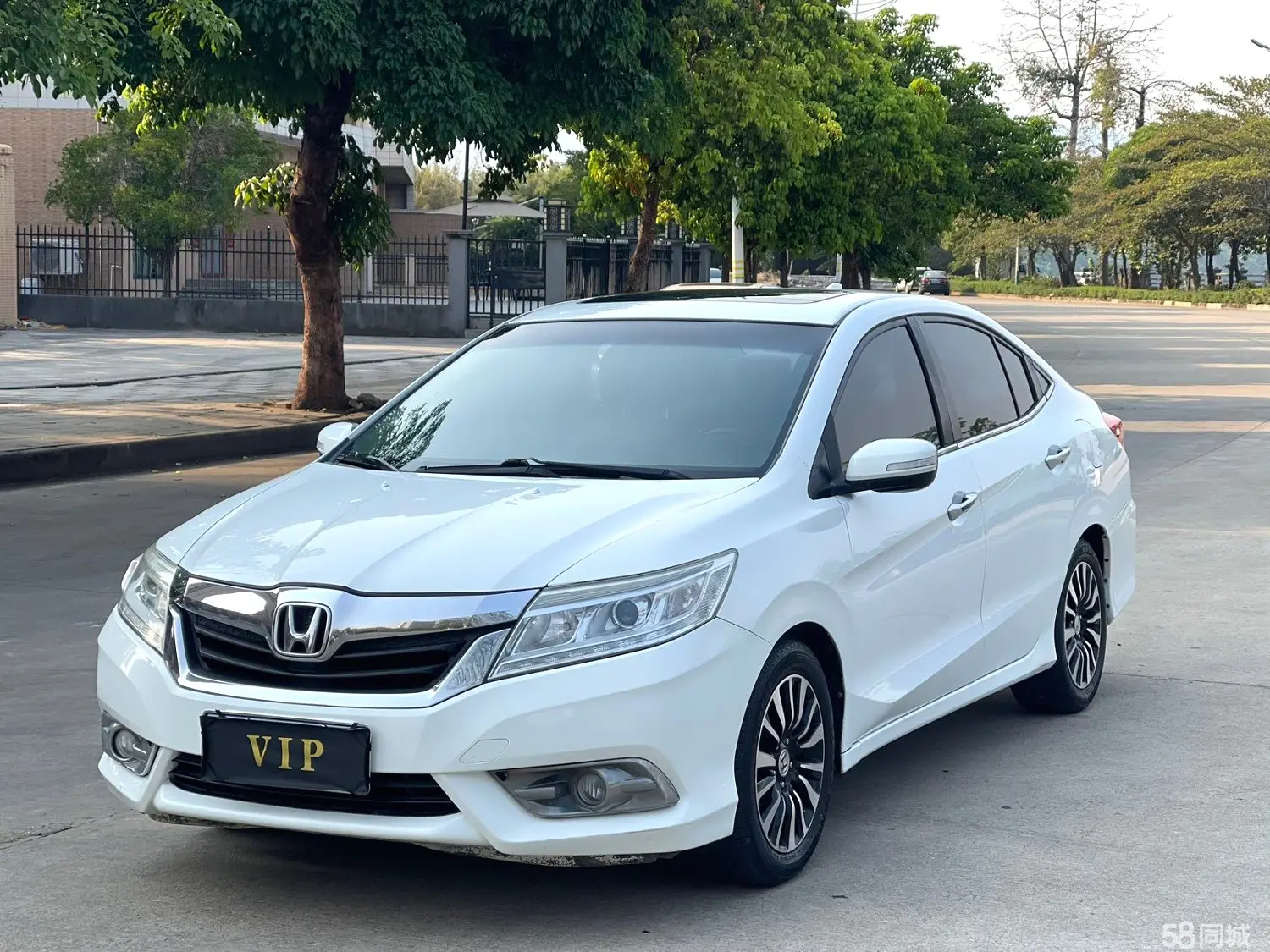 Honda Crider 2013 car image #3