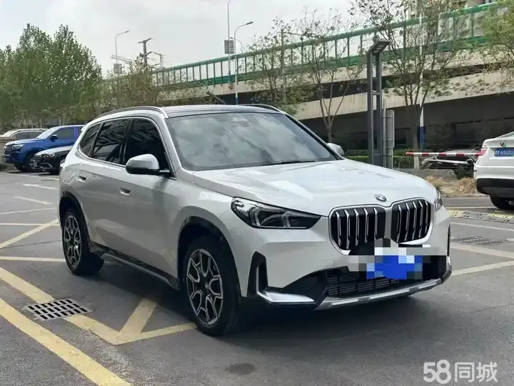 BMW X1 2023 car image #3